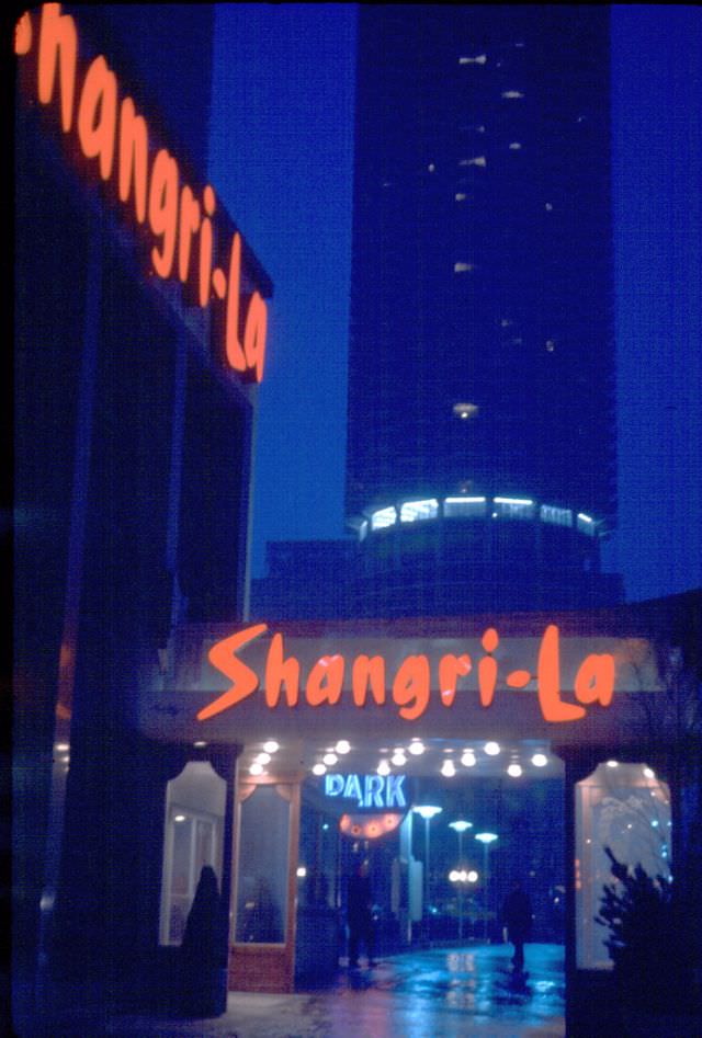 The Shangi-La, Chicago, 1964