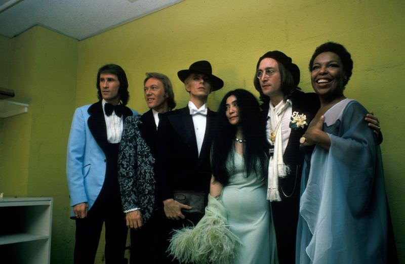 Bill Medley and Bobby Hatfield of the Righteous Brothers, David Bowie, Yoko Ono, John Lennon, and Roberta Flack at The Grammys on March 1, 1975 in New York City