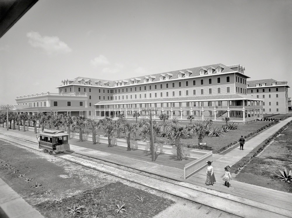 The Breakers from the casino, Palm Beach, Florida, circa 1901