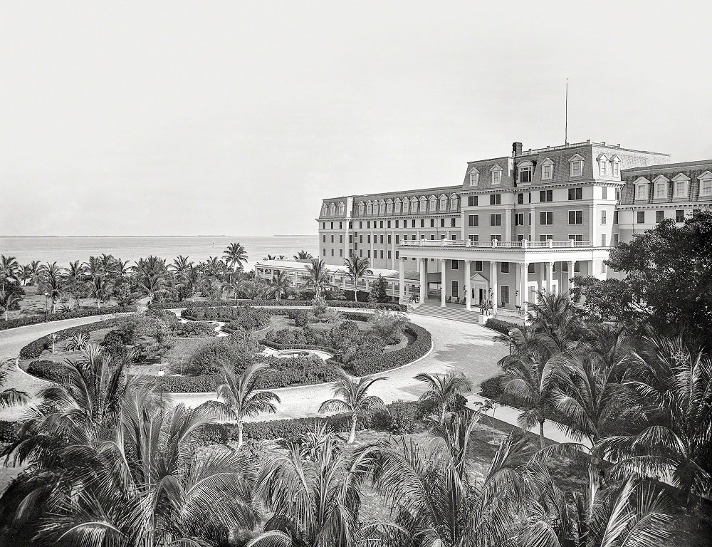 Hotel Royal Palm, west front, Miami, 1901