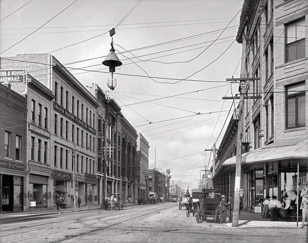 Bay Street, Jacksonville, Florida, 1904