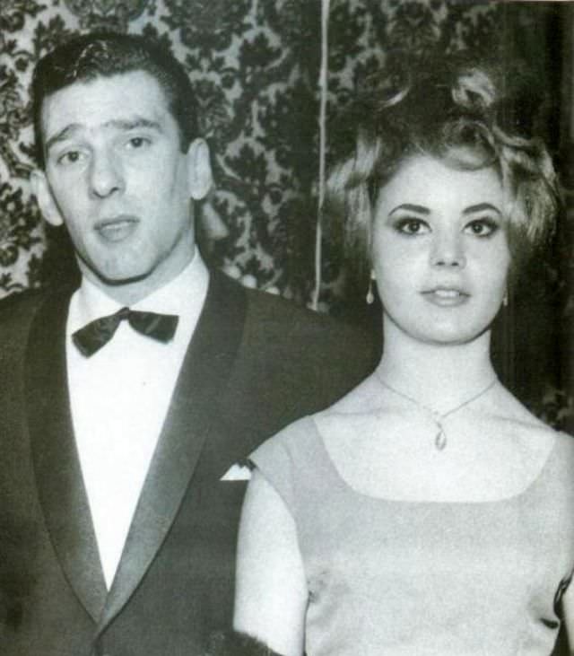 Frances Shea and Gangster Reggie Kray at a London nightclub, 1962