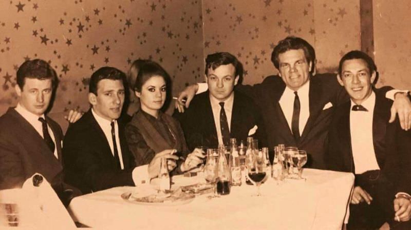 Frances Shea and gangster Reggie Kray with friends at a London nightclub, 1962
