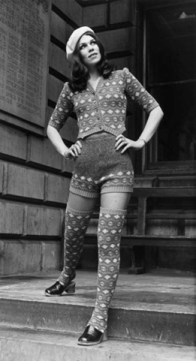 Hot Pants: One Of The Hottest Fashion Style Of the 70s