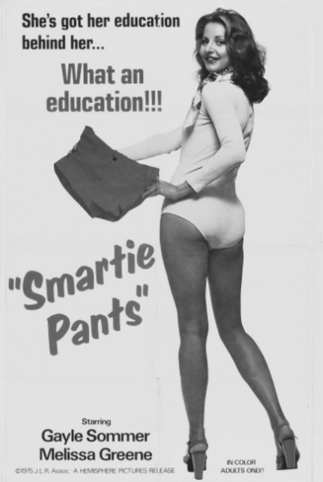 Hot Pants: One Of The Hottest Fashion Style Of the 70s