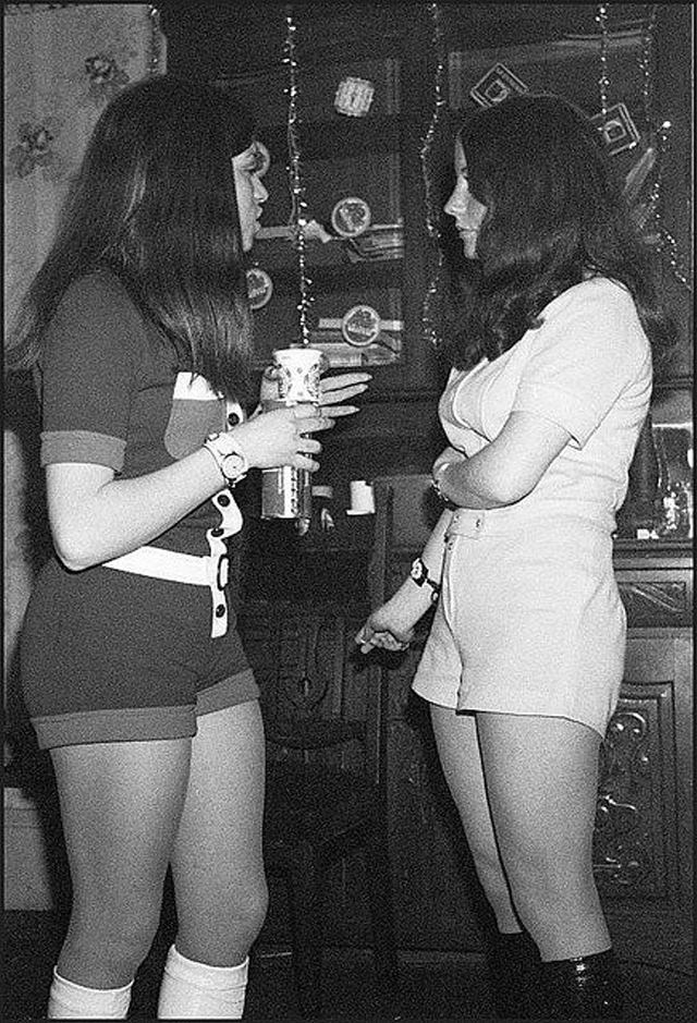 Hot Pants: One Of The Hottest Fashion Style Of the 70s