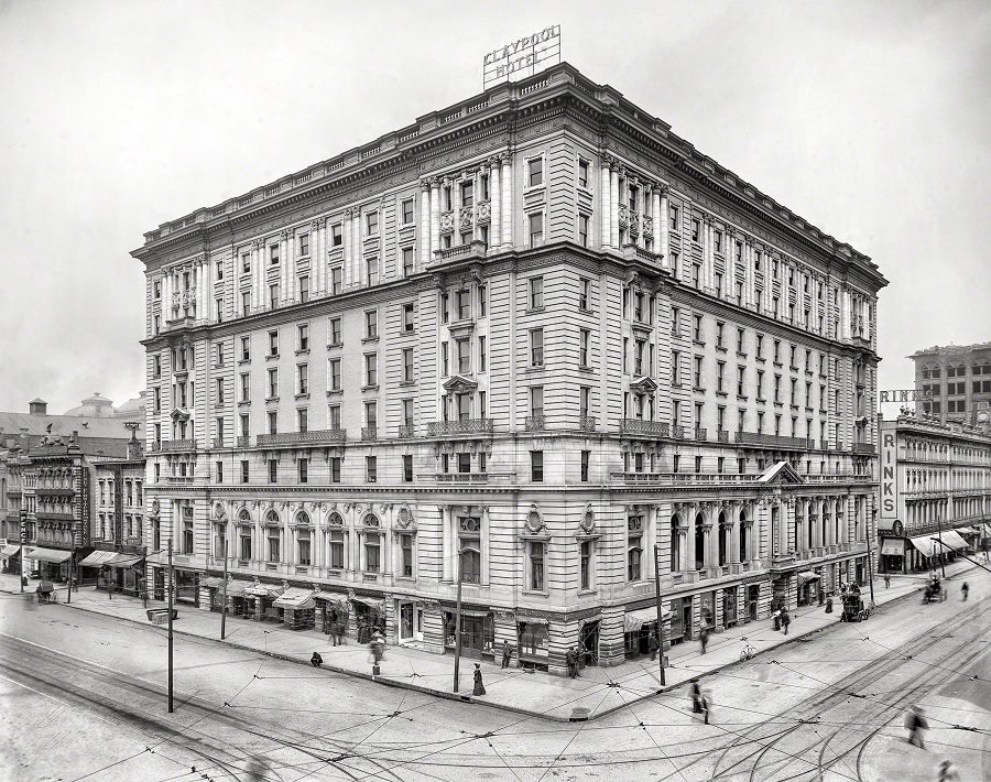Claypool Hotel, Washington and Illinois Streets, Indianapolis, 1904