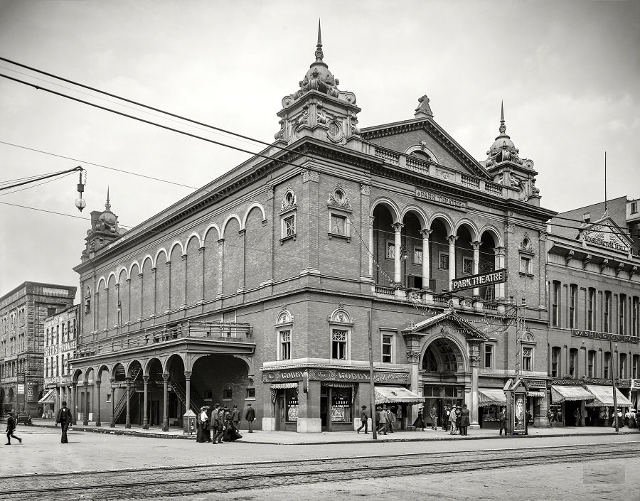 Park Theatre, Washington Street and Capitol Avenue, Indianapolis, 1904