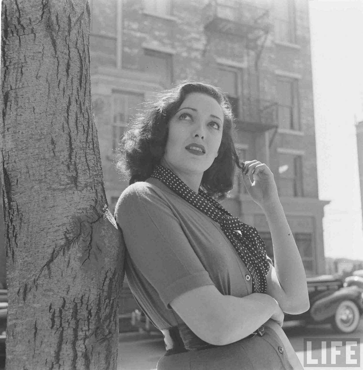 Tragic Story And Photos Of Linda Darnell, The Girl With The Perfect Face