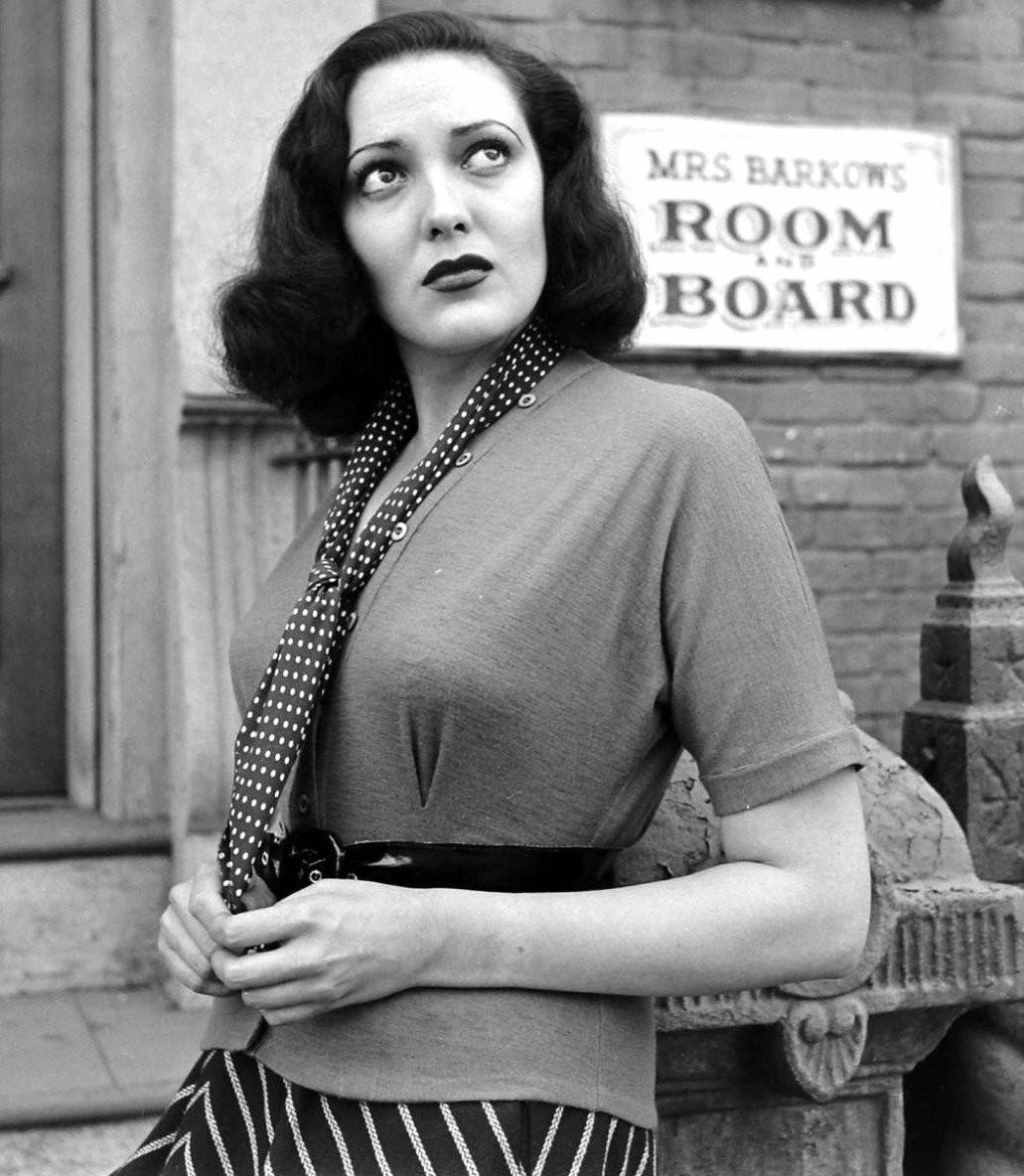 Tragic Story And Photos Of Linda Darnell, The Girl With The Perfect Face