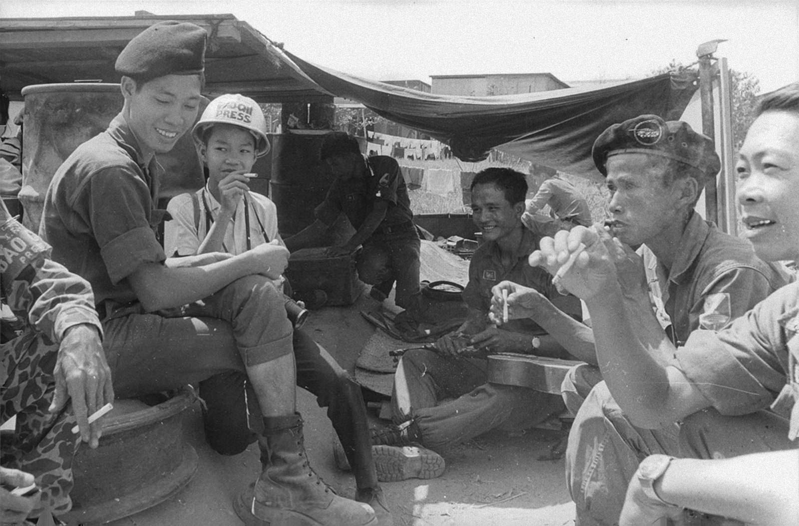 Lo Manh Hung: The Youngest Photo Journalist Of The Vietnam War, 1968