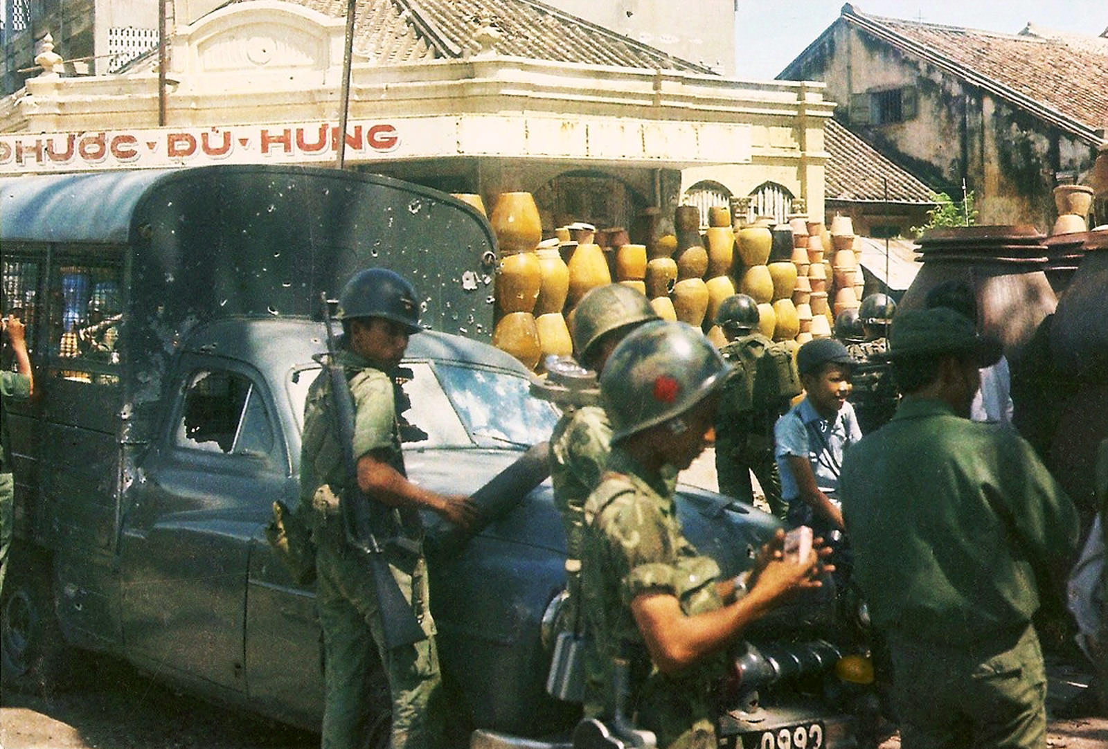 Lo Manh Hung: The Youngest Photo Journalist Of The Vietnam War, 1968