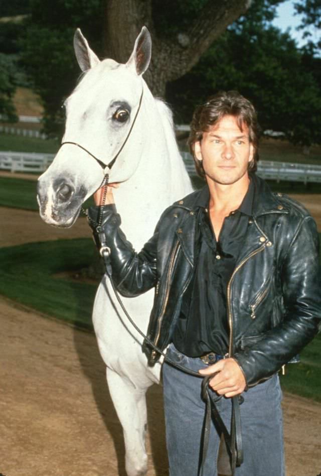 Fabulous Photos Of Young Patrick Swayze in Mullet Hairstyle From 1980s and1990s