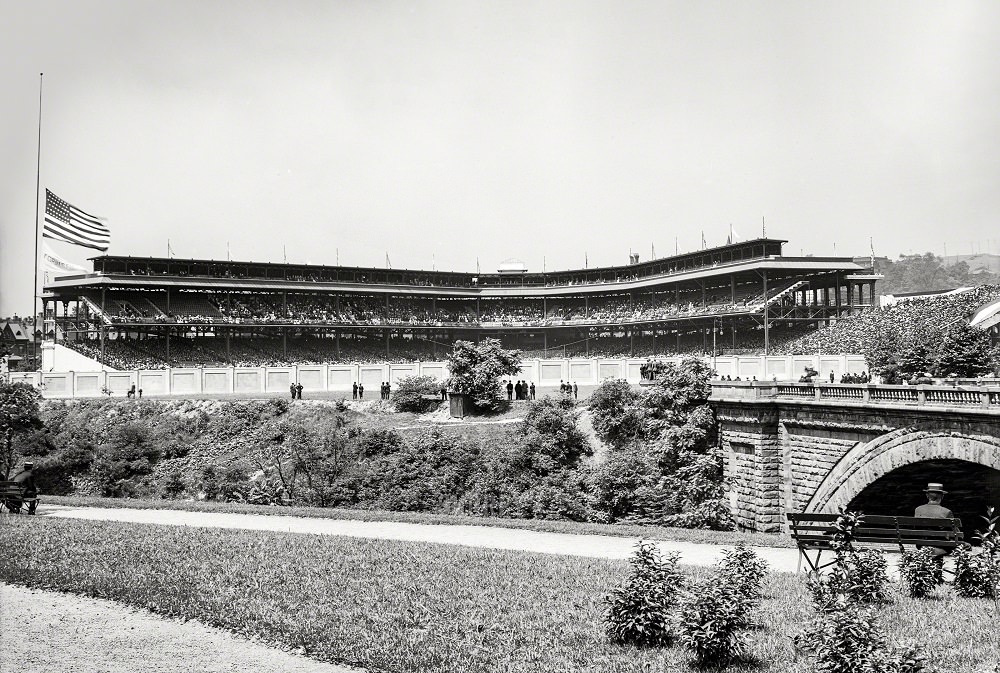 Forbes Field, Pittsburgh, 1910