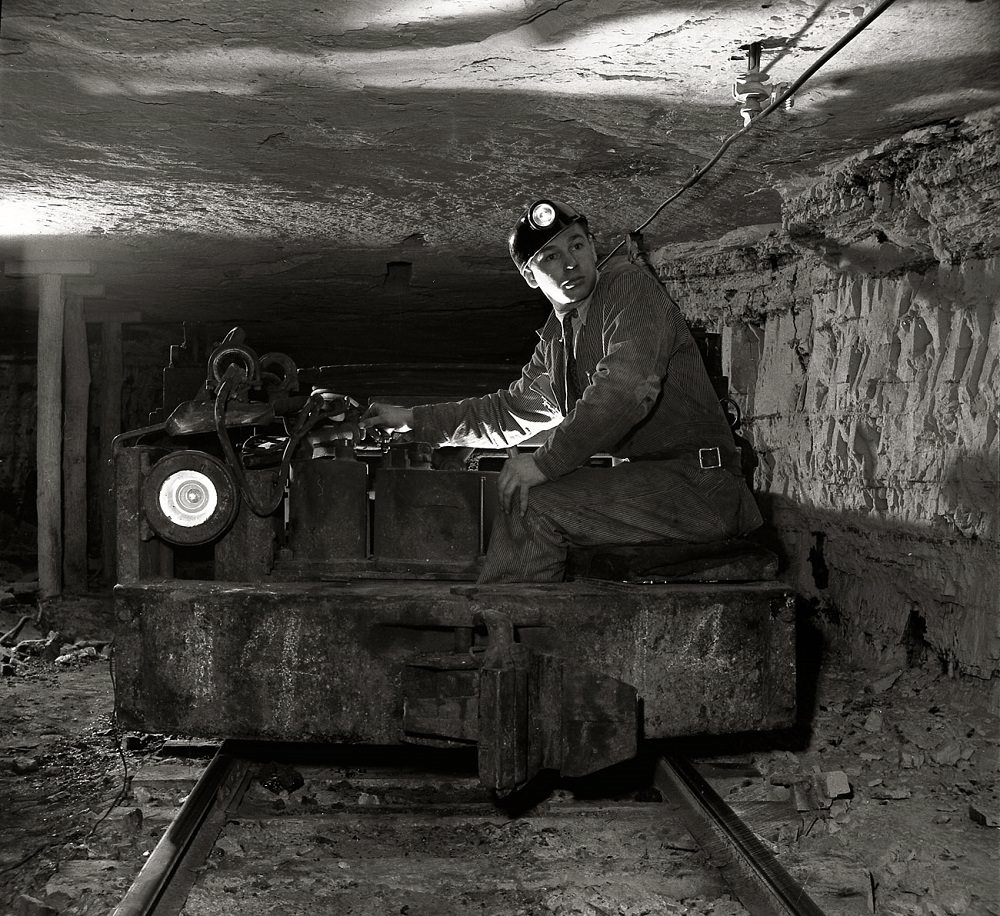 Montour No. 4 mine of the Pittsburgh Coal Co. Mine car operating off a trolley cable, Pittsburgh, Pennsylvania, November 1942