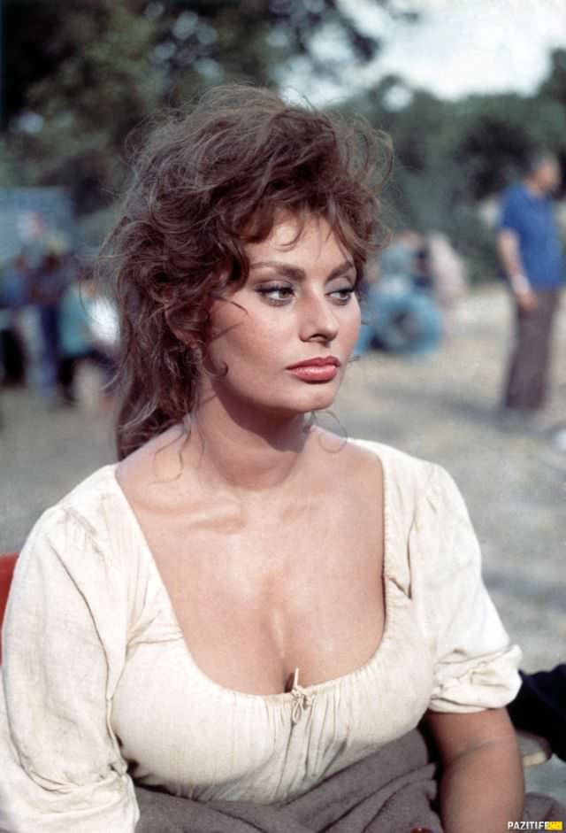 Beautiful Sophia Loren On The Set Of Madame, 1961