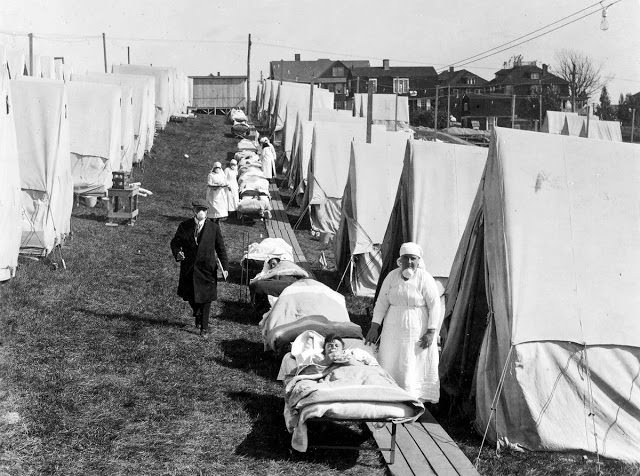 An emergency hospital set up in Brookline, Massachusetts, to care for influenza cases, photographed in October of 1918.