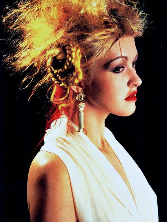 Cyndi Lauper: A Timeless Style Inspiration from the 1980s to Today