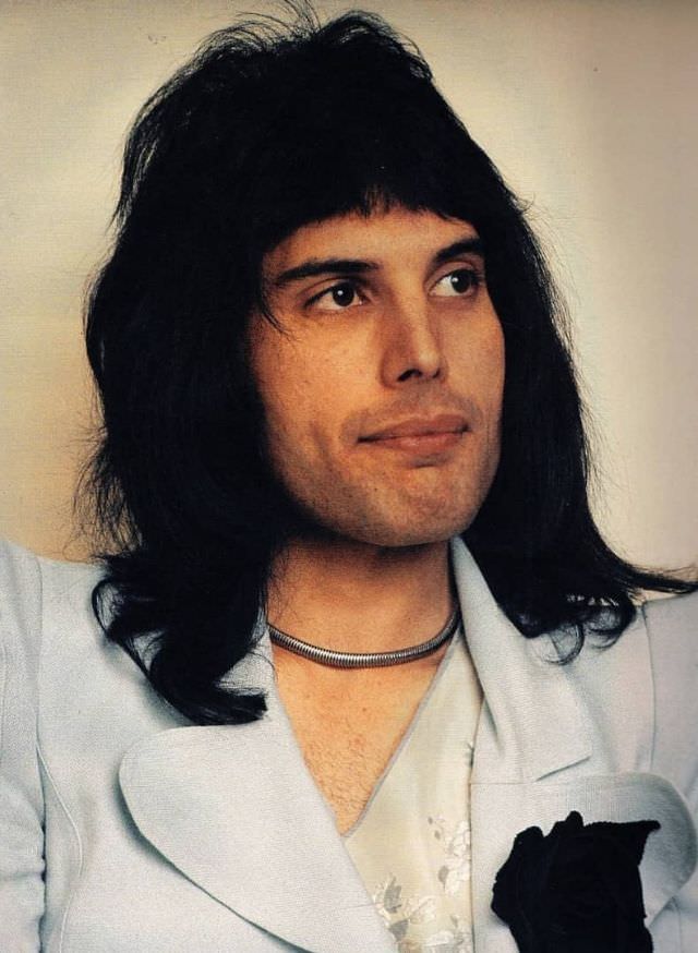 Young Freddie Mercury: Cool Photos Of Ultimate Rock God From His Life