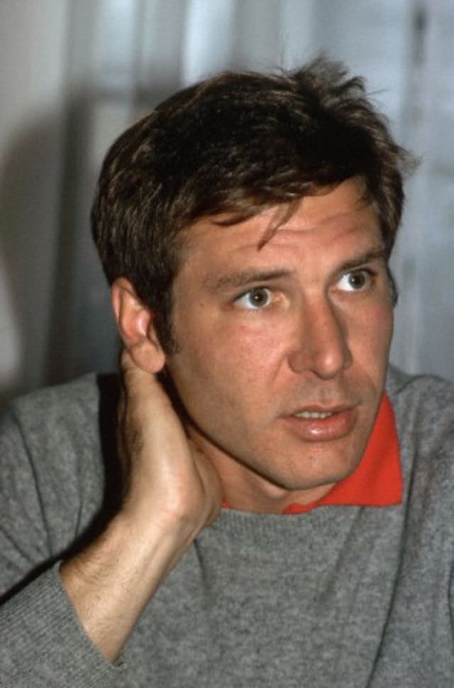 The Dashing Good Looks of Young Harrison Ford: A Retrospective in Pictures