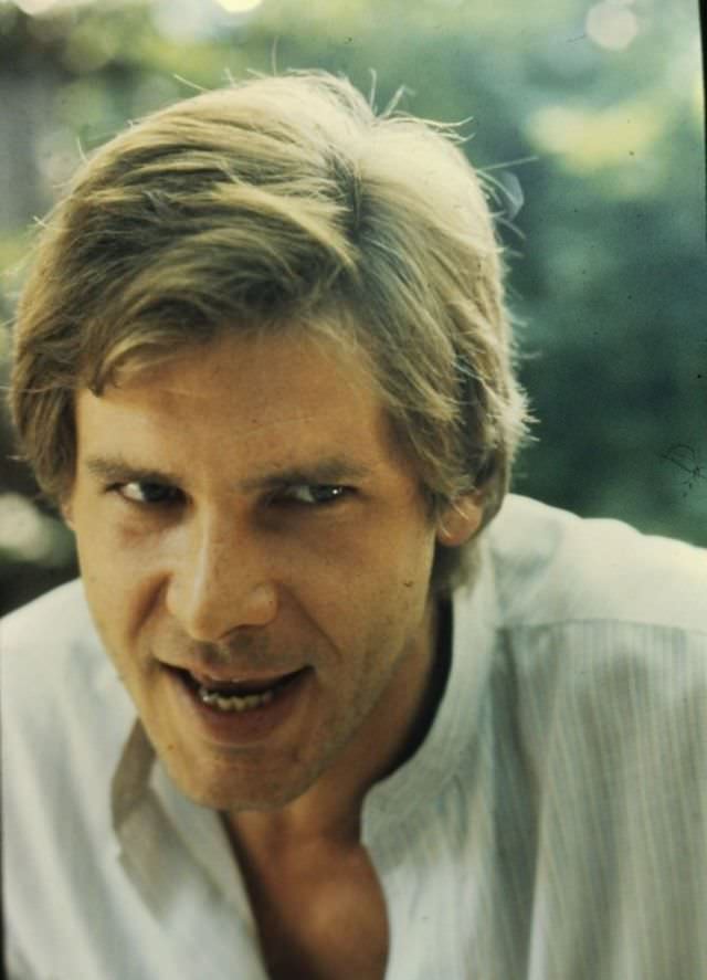 The Dashing Good Looks of Young Harrison Ford: A Retrospective in Pictures