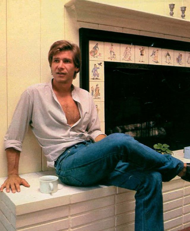 The Dashing Good Looks of Young Harrison Ford: A Retrospective in Pictures