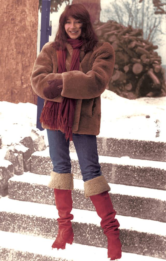 Young Kate Bush: Gorgeous Photos Show Her Fabulous Fashion Styles From 70s And 80s