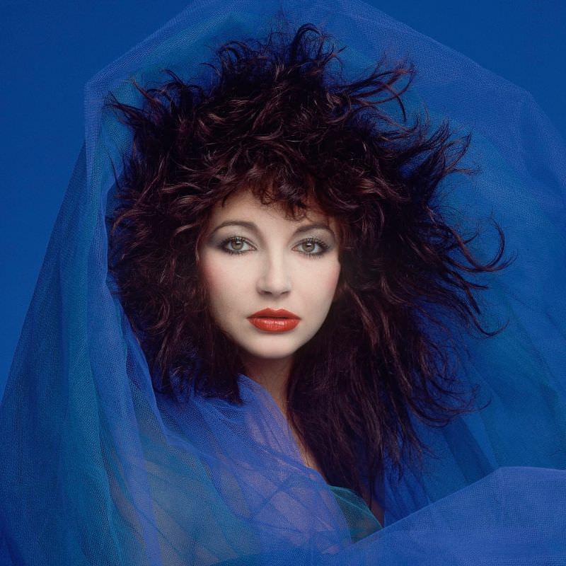 Young Kate Bush: Gorgeous Photos Show Her Fabulous Fashion Styles From 70s And 80s