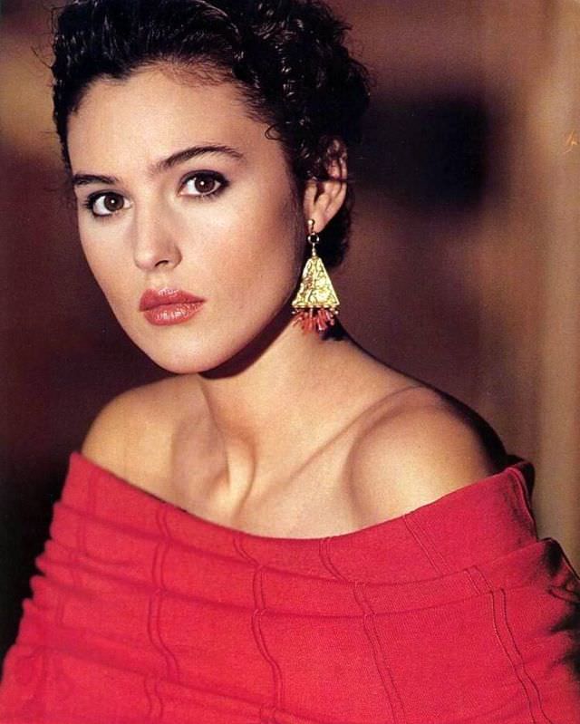 The Timeless Beauty of Young Monica Bellucci: A Visual Journey Through Her Early Years