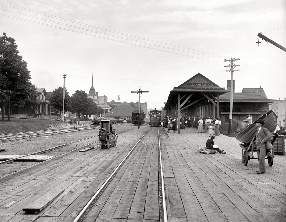 Grand Rapids & Indiana R.R. station, Petoskey, Michigan, circa 1901