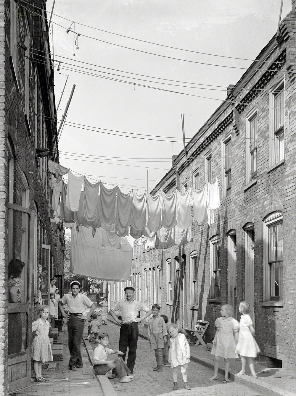 Housing conditions in Ambridge, Pennsylvania, July 1938