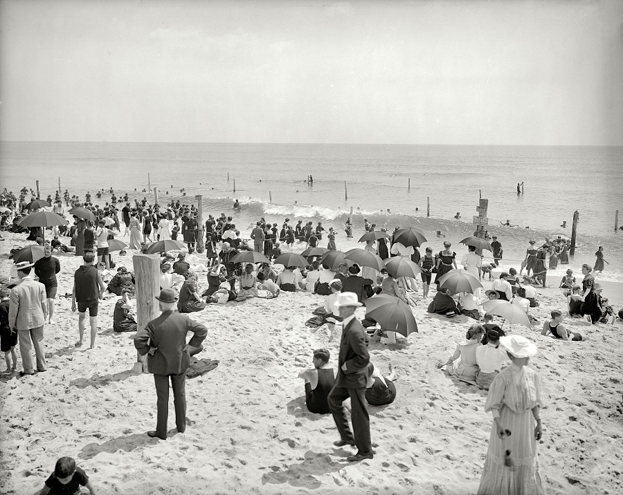 On the beach, Asbury Park, 1905