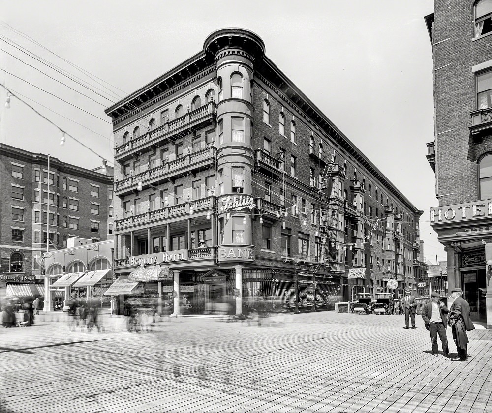 Schlitz Hotel, Atlantic City, 1910