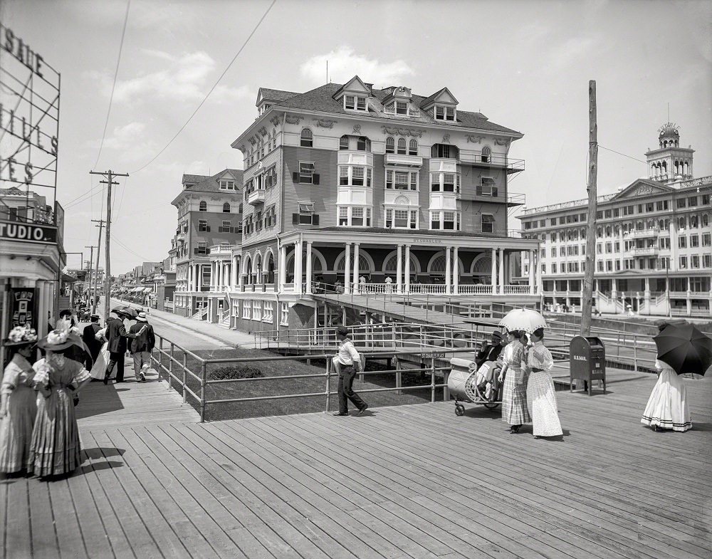 St. Charles and Rudolf hotels, Atlantic City, 1910