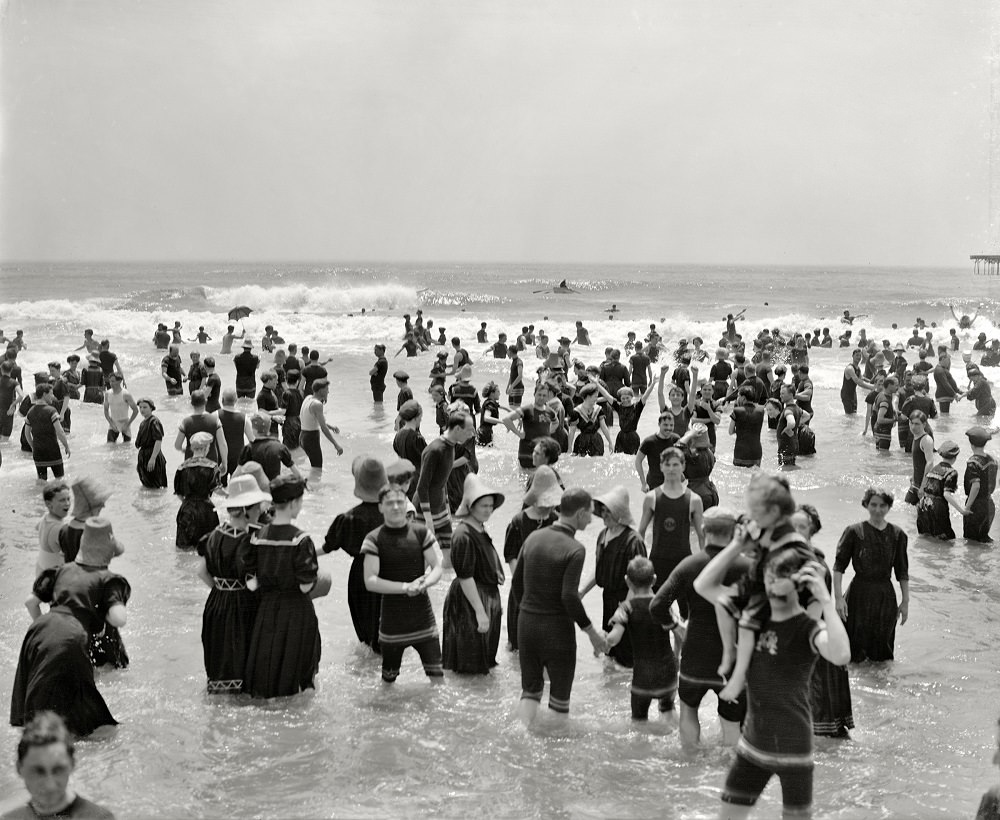 Bathers at Atlantic City, 1910