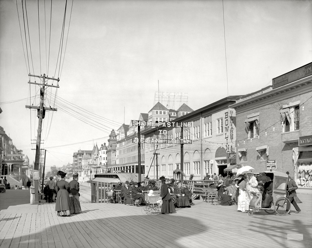 Virginia Avenue from the Boardwalk, Atlantic City, 1908