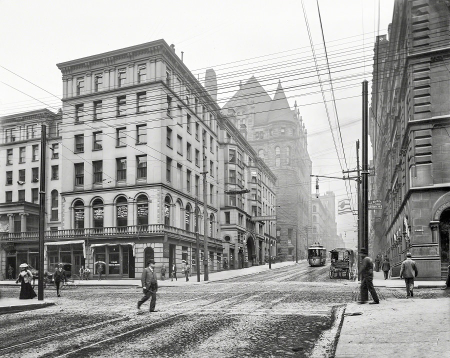 Burnet House and Chamber of Commerce, Cincinnati, 1900