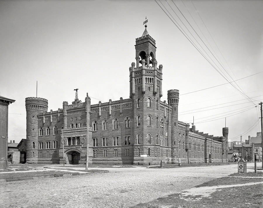 Rockefeller Building, Sixth Street and Superior Avenue, Cleveland circa 1905