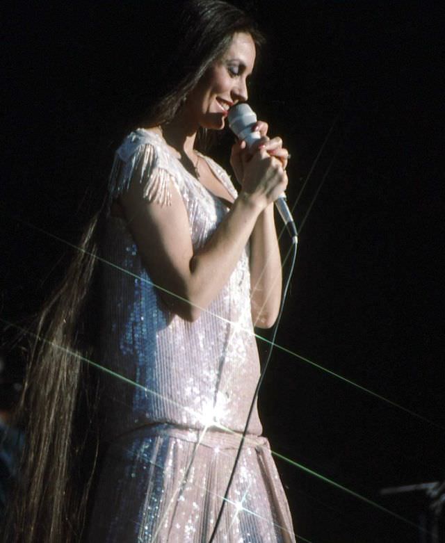 Crystal Gayle