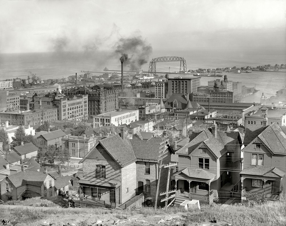 Duluth from the Incline Railway, 1910