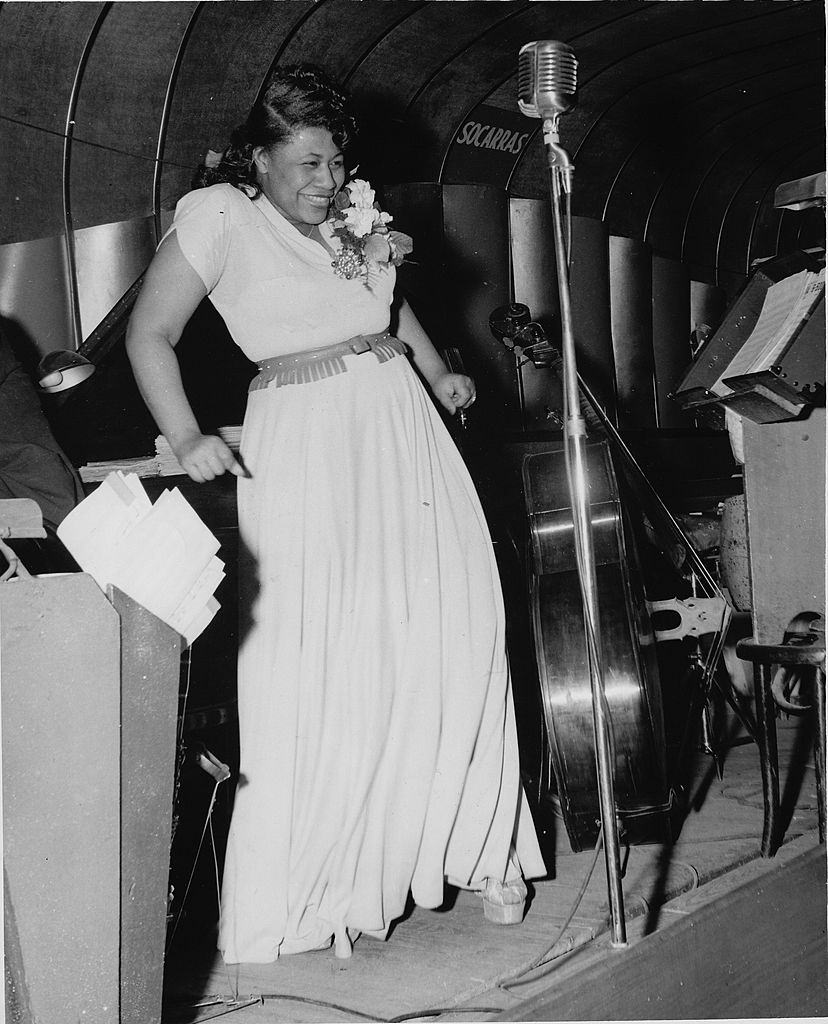 Ella Fitzgerald performs on stage in 1940 in the United States