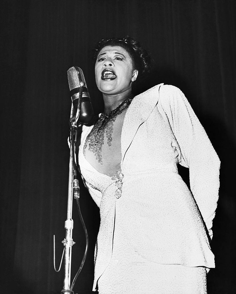 Jazz vocalist Ella Fitzgerald singing on stage in the 1940s