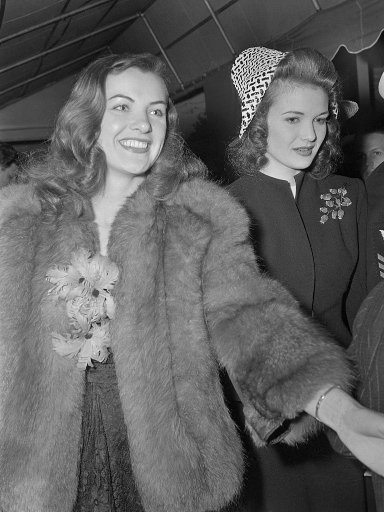 Ella Raines and Lois Andrews arrive at Mocambo's in Los Angeles, California, 1940s
