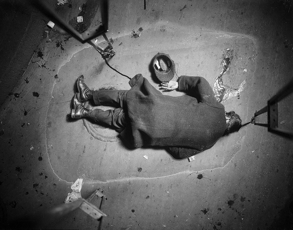 A murder victim with a devastating head wound, early 20th century, New York