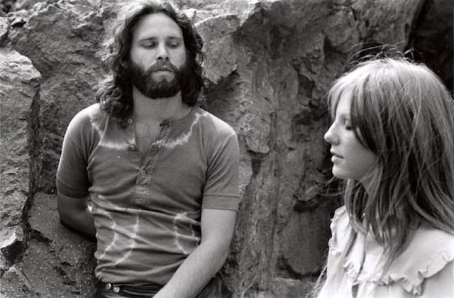 Lovers With Cosmic Connection: The Story Of Jim Morrison and Girlfriend Pamela Courson