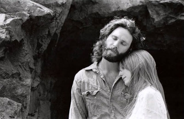 Lovers With Cosmic Connection: The Story Of Jim Morrison and Girlfriend Pamela Courson