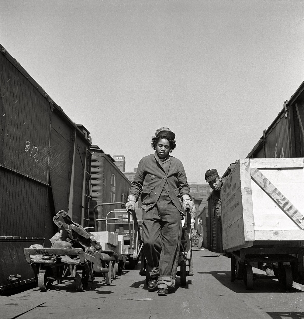 Mildred Williams, one of several women freight handlers employed at the Atchison, Topeka, Kansas City, Missouri, 1943