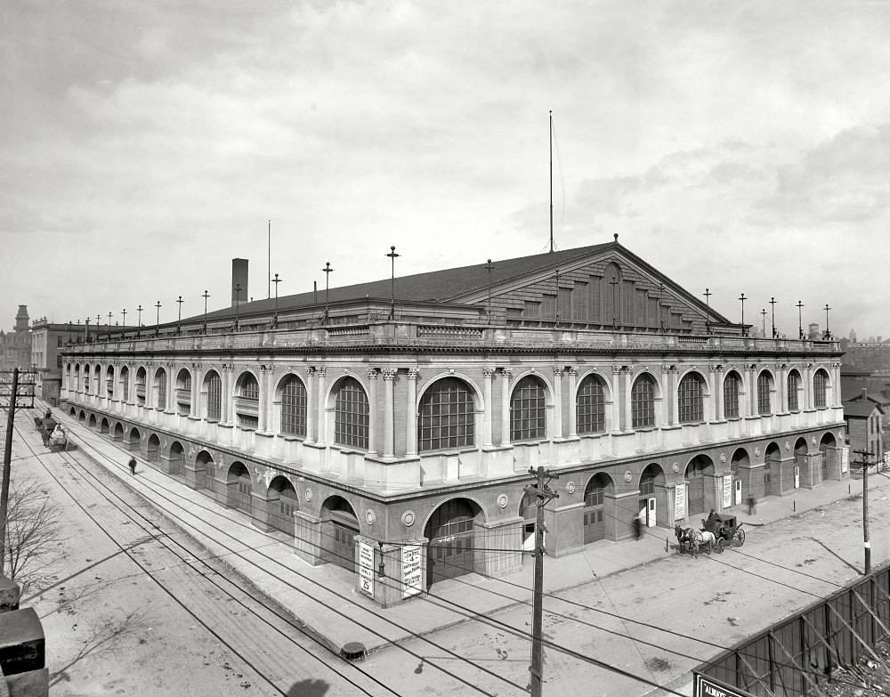 Convention Hall, Kansas City, Missouri, circa 1906