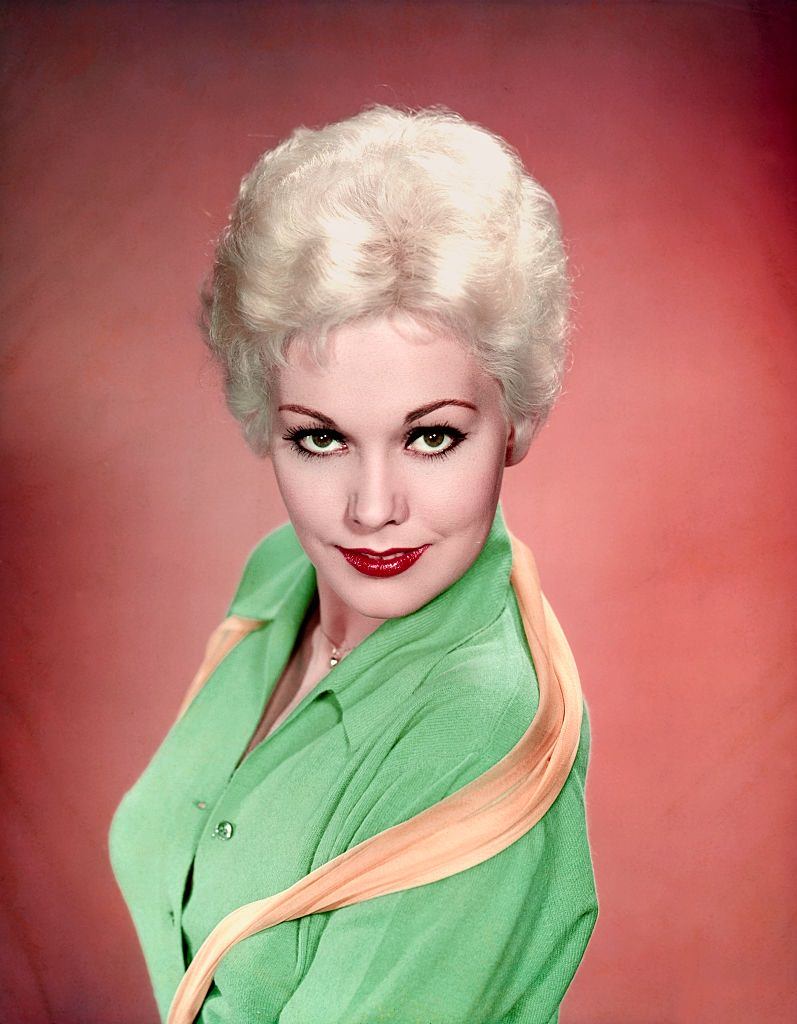 Kim Novak, 1960s