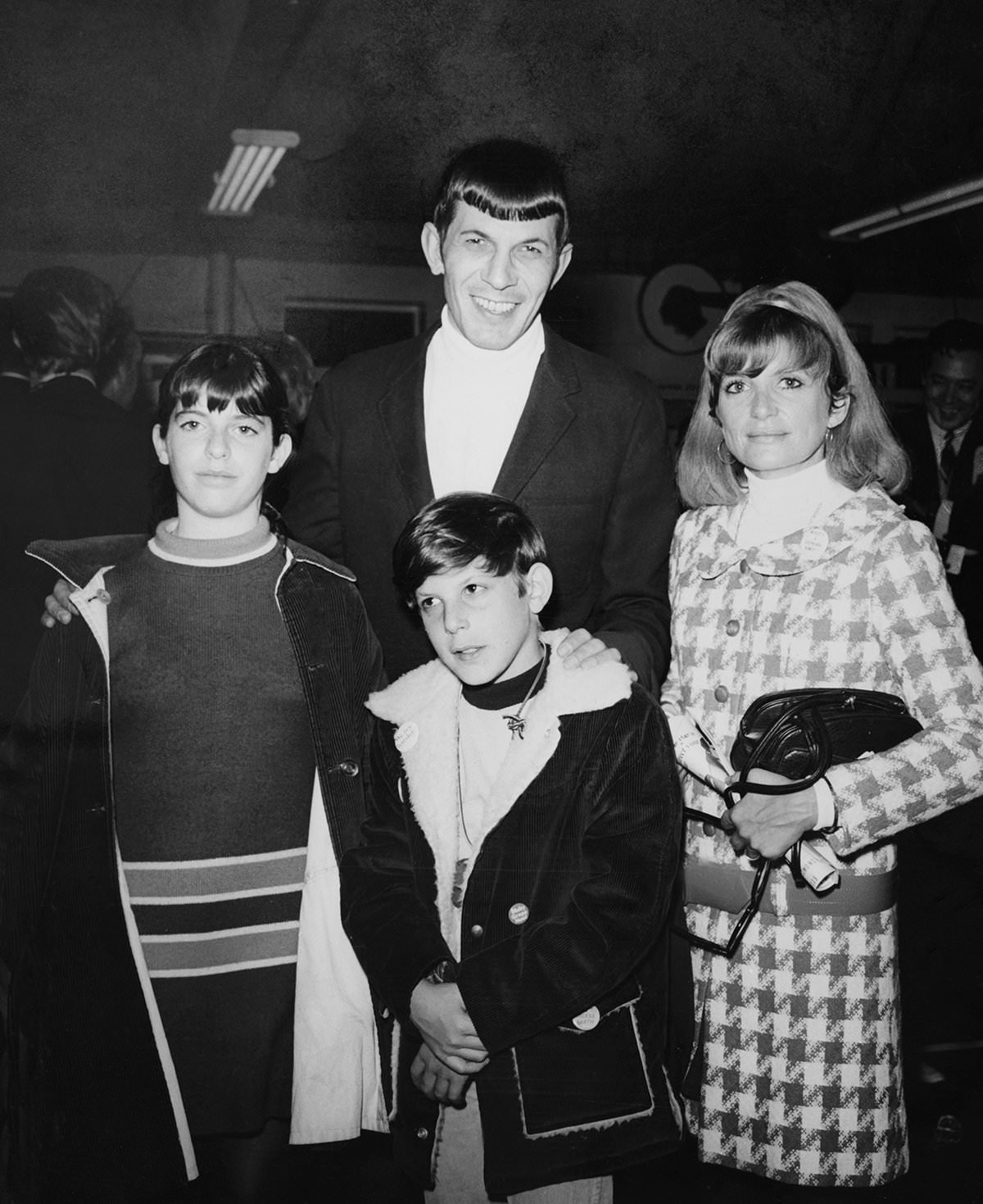 Sandra Zober with her kids and husband